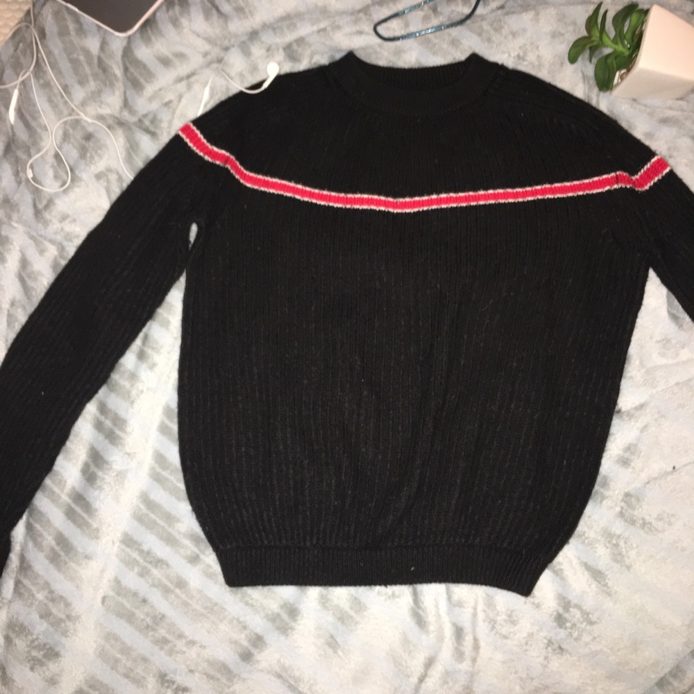 Brandy Melville sweater